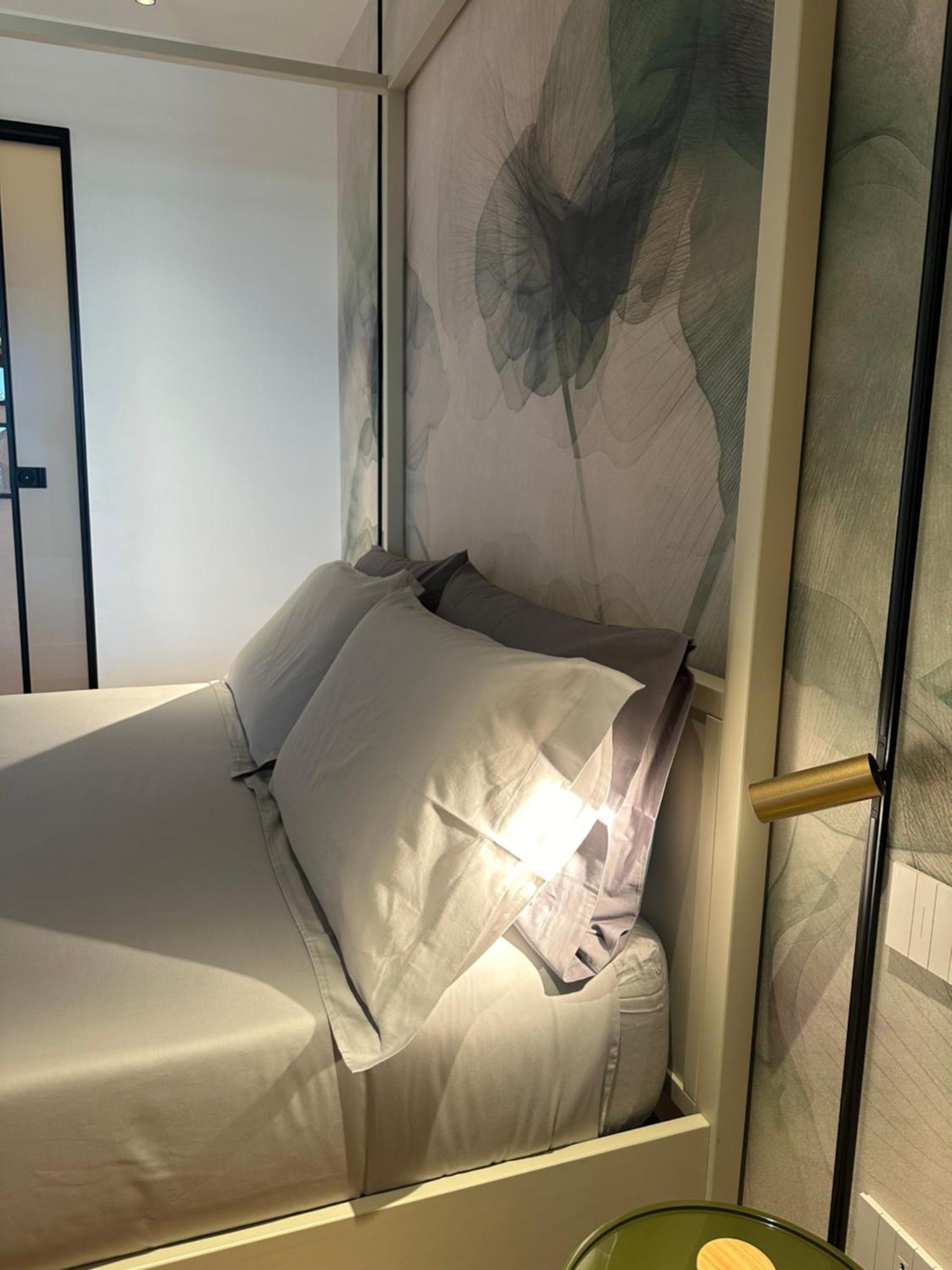 Azuma Luxury Home Бари Экстерьер фото